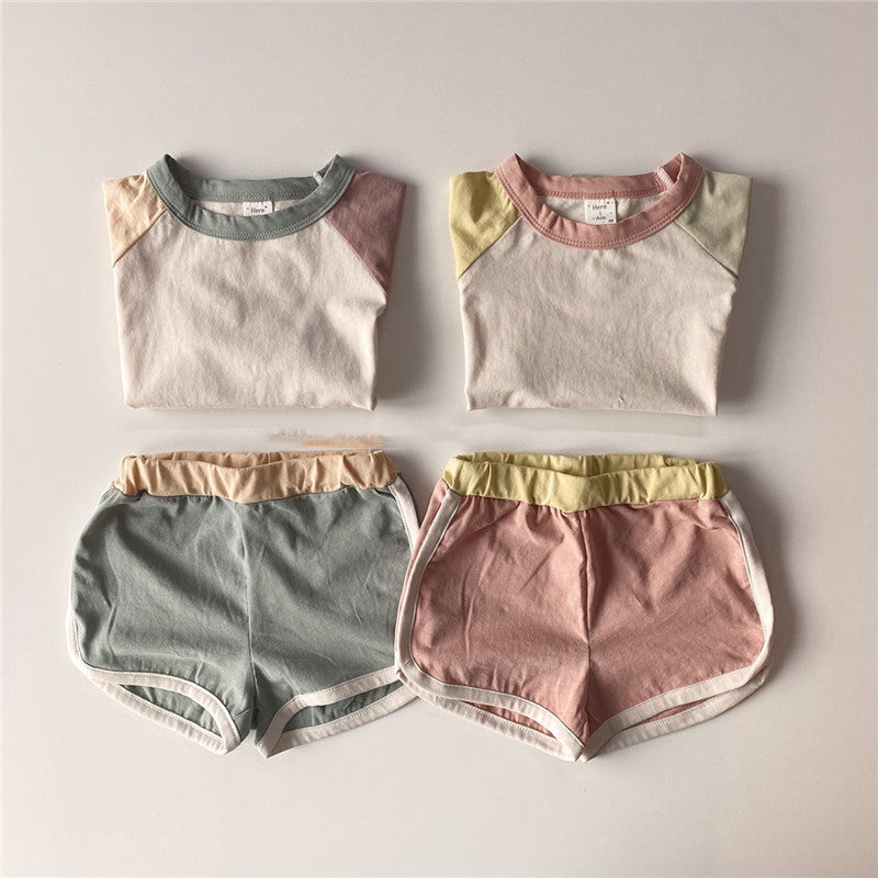 Matching round neck shorts sport suit