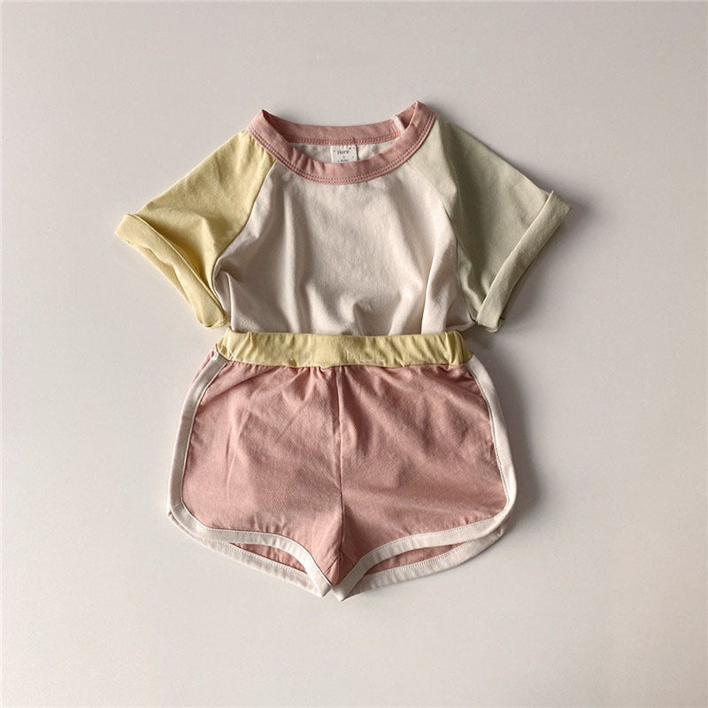 Matching round neck shorts sport suit