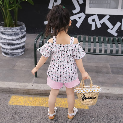 Ins explosive children''s Suit Girls Summer new Korean version of shoulder-bare leaf short sleeve jacket tidal shorts two sets