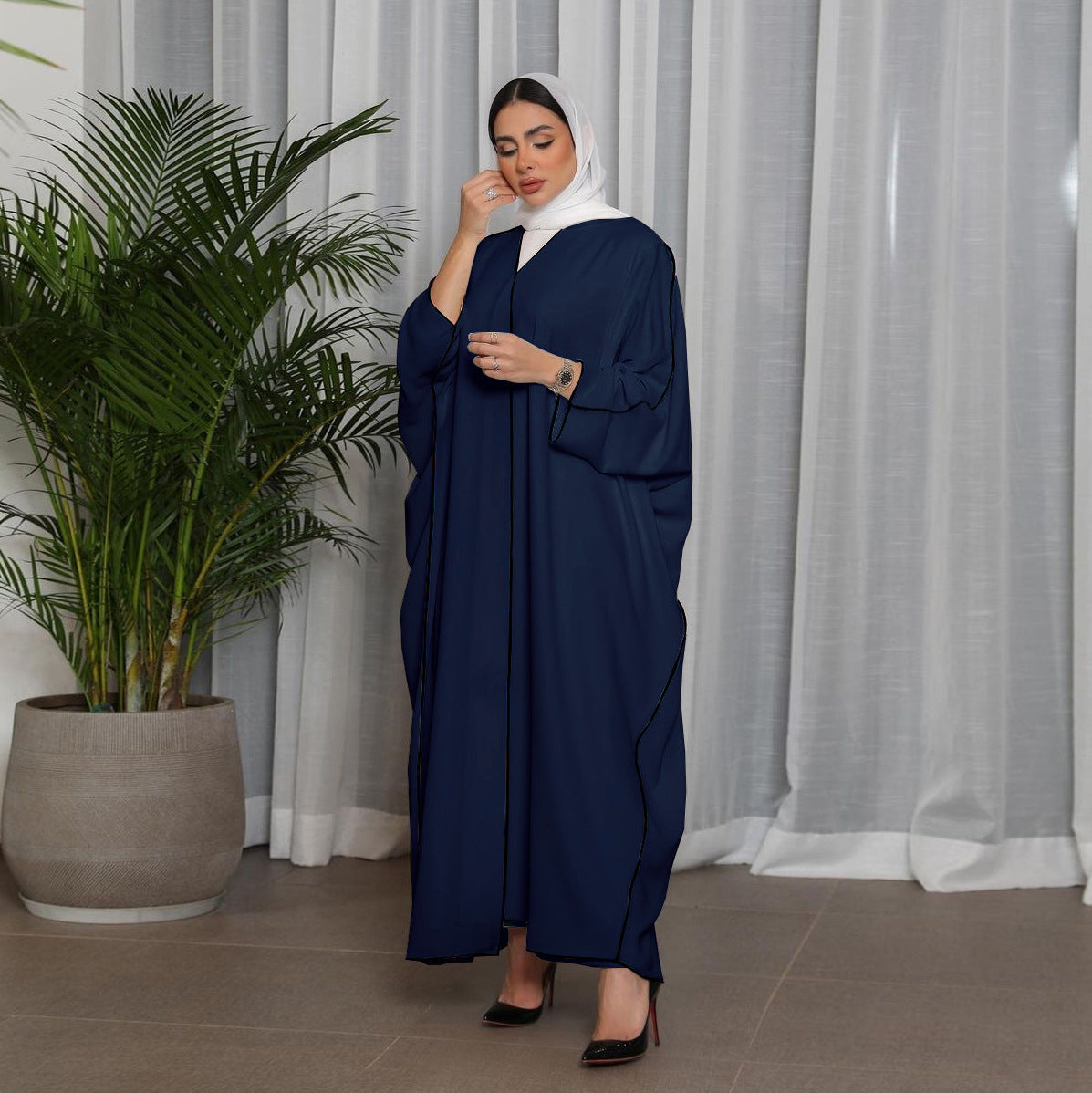 White Stitching Plus Size Women's Robe