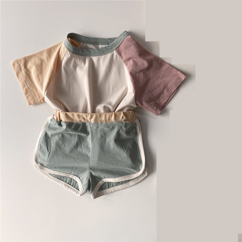 Matching round neck shorts sport suit